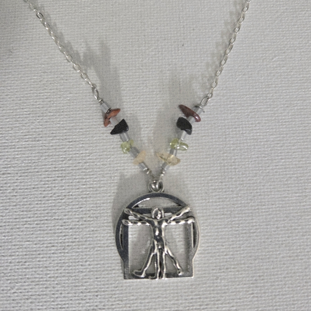 Da Vinci Pendant With Stones